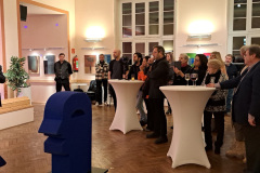 Alles blickt auf die Bühne